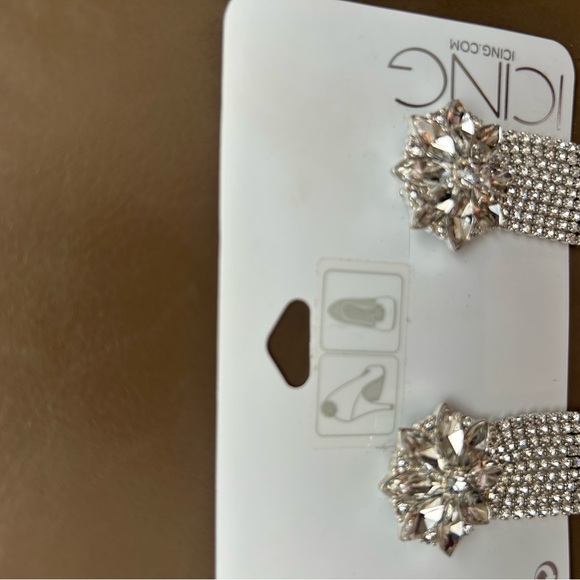 Crystal Rhinestone Shoe Clips - Picture 6 of 9